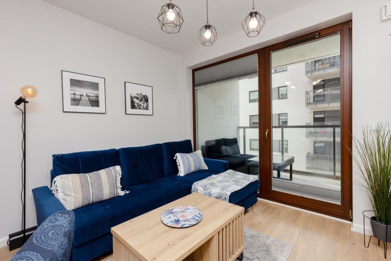 Arkadia Wola Apartment With Parking By Noclegi Renters Varsavia Esterno foto